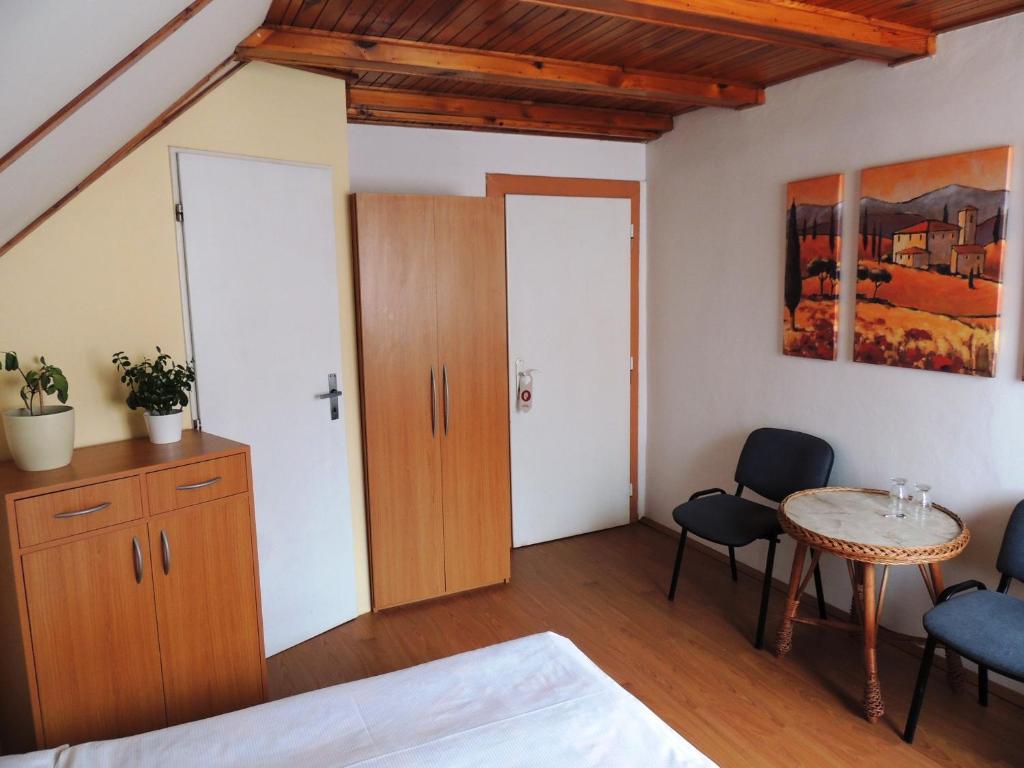 Penzion Pohoda Beroun Beroun (Central Bohemian) Quarto foto